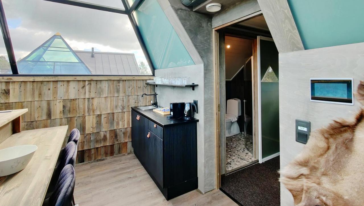 Aurora Pyramid Glass Igloos Köngäs Exterior foto